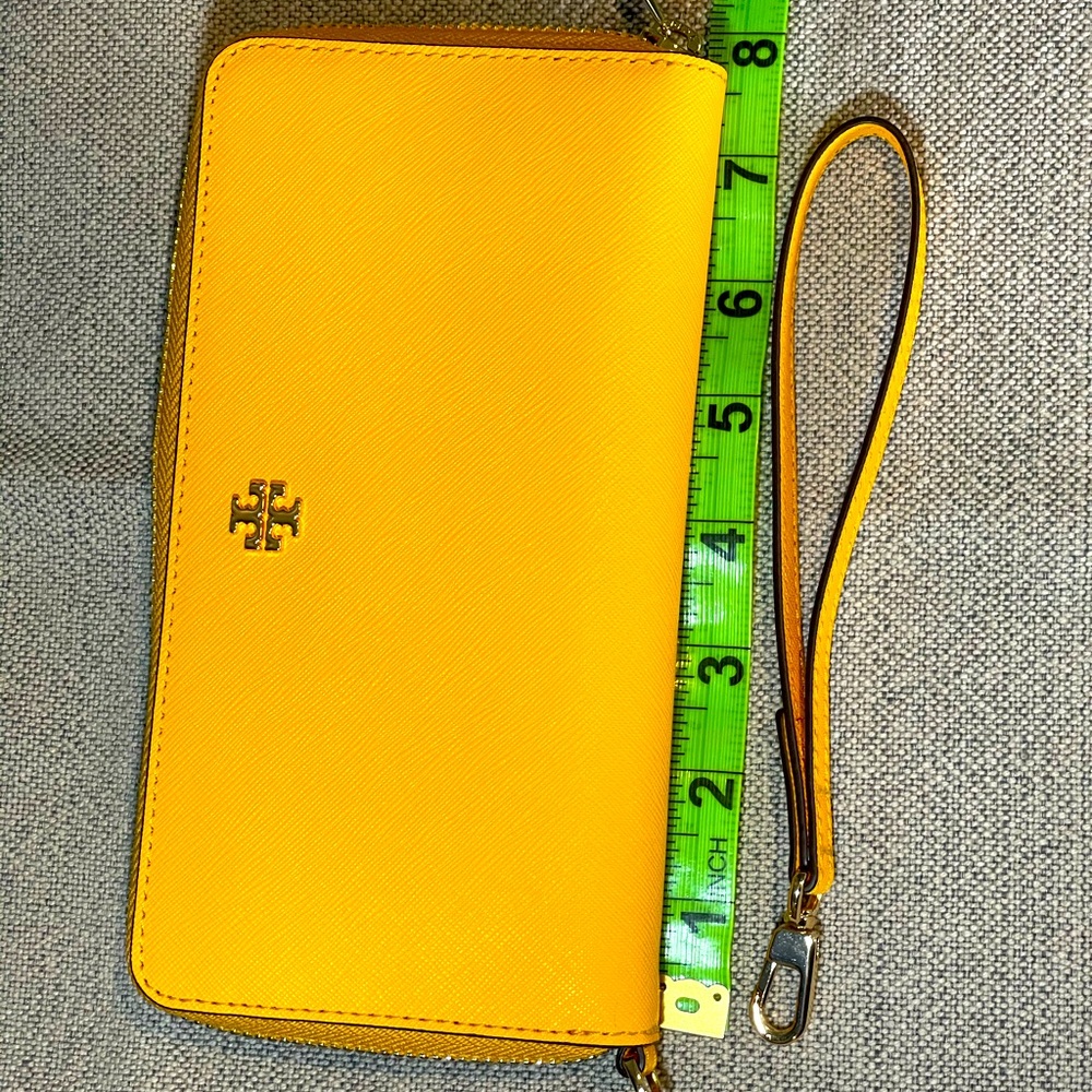 Tory Burch Emerson Wristlet Zip Continental
